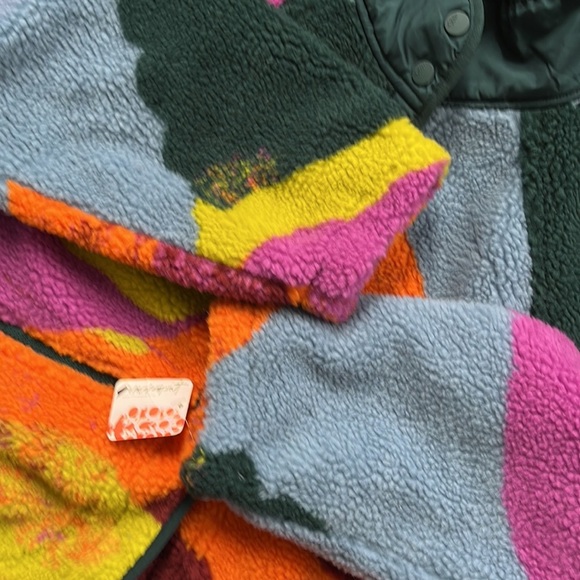 Free People Hit the Slopes Printed Color Block Jacket Size Large NWT - Picture 6 of 16